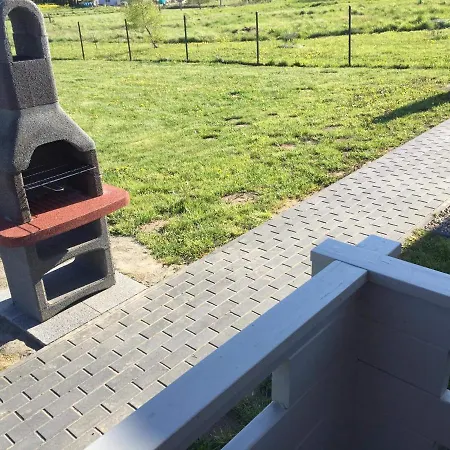 Letniskowe Do-iwi Alojamento de Turismo Selvagem Ustronie Morskie