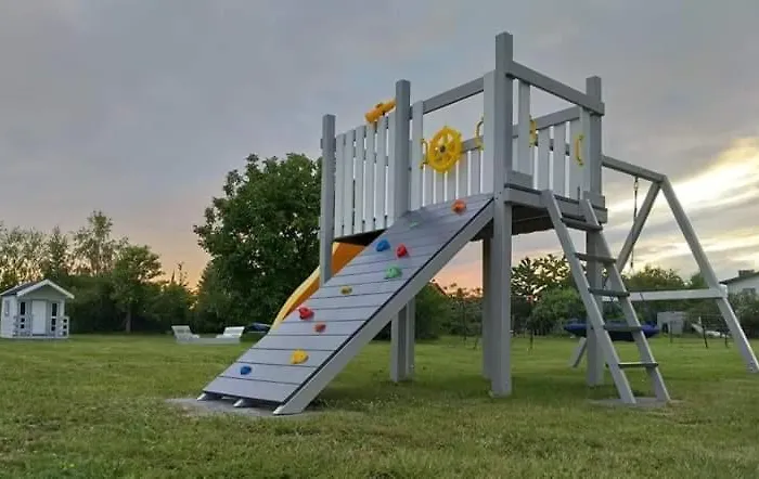 Letniskowe Do-iwi Ustronie Morskie