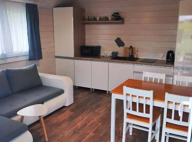 Letniskowe Do-iwi * Устроне-Морске